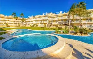 2 Bedroom Nice Apartment In Santa Pola - Tabarca