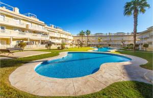 2 Bedroom Nice Apartment In Santa Pola