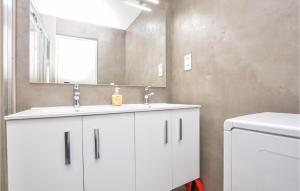 2 Bedroom Amazing Apartment In Cannes