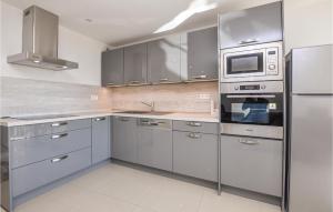 2 Bedroom Amazing Apartment In Cannes