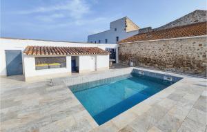 Maisons de vacances Beautiful home in Nissan-lez-Enserune with Outdoor swimming pool and 2 Bedrooms : photos des chambres