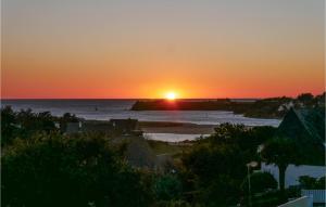 Maisons de vacances Nice Home In Guidel With Wifi : Maison de Vacances 4 Chambres