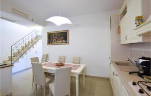 3 Bedroom Awesome Home In Ragusa