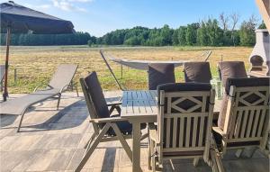 Stunning Home In Ryn With Wifi