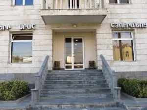 White House Hotel - Verkhniy Agbash