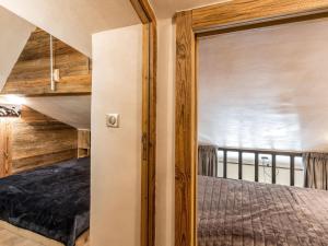 Appartements Appartement luxe avec wifi et parking sur les pistes au coeur de Val-d'Isere - FR-1-694-133 : photos des chambres