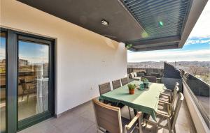 Stunning Home In Solin