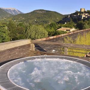 Le Parc château Gipieres