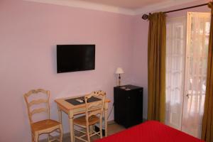 Hotels Hotel Les Palmiers : Chambre Lits Jumeaux Confort