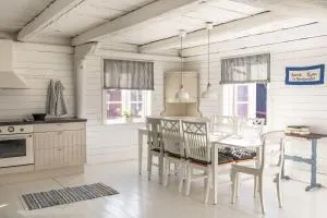 Bergs Gård & Hållsvikens Gård - Nyköping