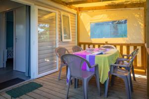 Campings Camping l'Oasis : photos des chambres