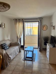 Appartements AS23037 -P2 avec parking prive a 2 pas de la plage : photos des chambres