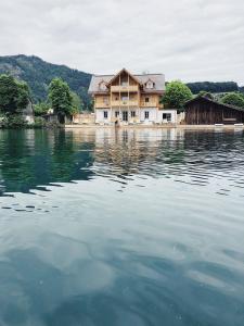 obrázek - Villa Alma - a lakeside Boutique Hotel