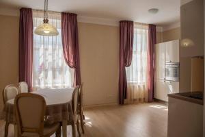 Luxurious Apartment On the Beach in Historical Bathhouse of E Racene