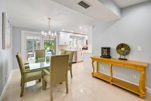 Pelican Nest, Tropical Naples Villa with Pool