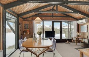 3 Bedroom Stunning Home In Blokhus