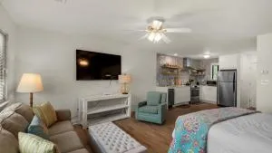 Hidden Beach 219 - 锡格罗夫海滩