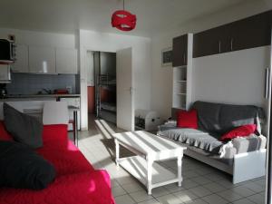 Appartements Appartement Saint-Gilles-Croix-de-Vie, 1 piece, 4 personnes - FR-1-91-145 : photos des chambres