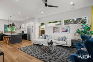 Brand New Luxurious Property and Huge Outdoor Space