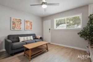 Indulge in Downtown Austin Apt Near Zilker Park
