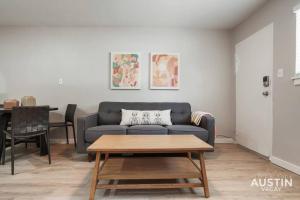Indulge in Downtown Austin Apt Near Zilker Park