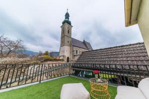 Haus mit Donaublick, Terrasse und Garten