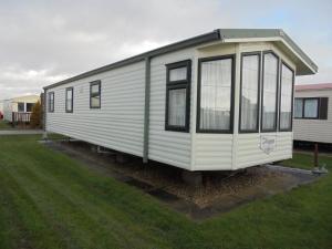8 Berth Central heated Golden Palm (Aspen GP)