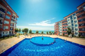 Krásný apartmán ihned u moře Panorama Fort Beach