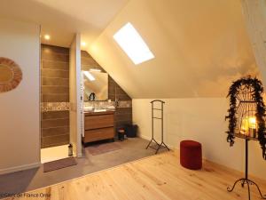 Maisons de vacances Gite Neuville-sur-Touques, 2 pieces, 2 personnes - FR-1-497-175 : photos des chambres