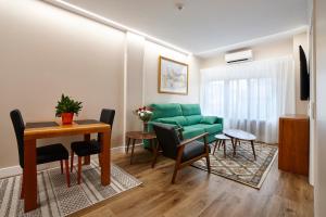 Apartment room in Zenit Dos Infantas