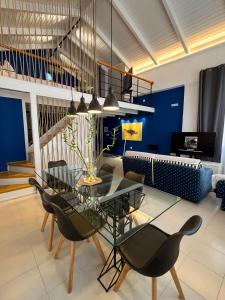 THE LOFT PROJECT Center City F