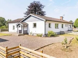 Holiday home YNGSJÖ IV - Kristianstad