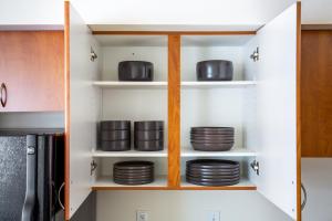 Downtown Bellevue Studio w WD Rooftop nrSEA-139