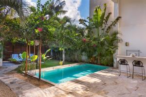 Stunning 4BR Villa with Private Pool La Veleta Retreat