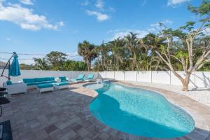 Close to Vanderbilt Beach home!