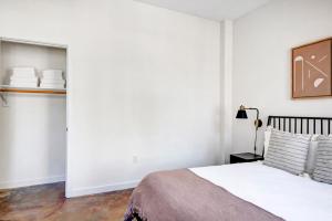 Jersey City 1BR w Elevator WD quiet street NYC-729