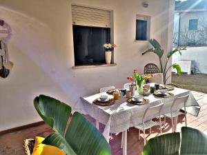 Casa Gladioli con Ampio Giardino
