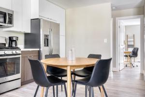 Campbell 1BR w WD Pool Gym nr WF TJ SFO-613