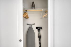 Oakland Studio w Gym Coworking WD nr BART SFO-923