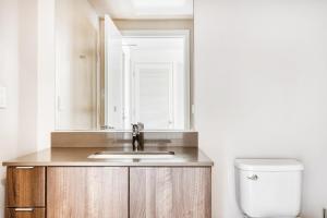 Santana Row Studio w Pool Gym 10 min to Google SFO-815