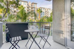 Santa Clara 1BR w Gym Cinema nr shops SFO-871