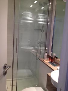 Hotels Hotel Elysees Flaubert : photos des chambres