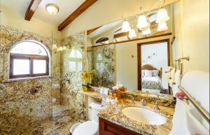 Palms 14 Luxury Beachfront Villa