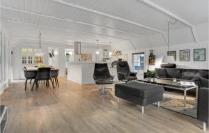 Nice Home In Blåvand With Sauna