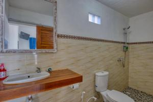 Phòng Deluxe hướng biển giường đôi (Deluxe Double Room with Sea View)