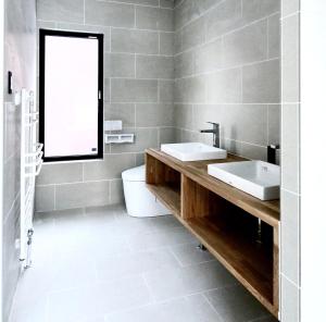 DREAM LIFE 6-Pax Private Villa