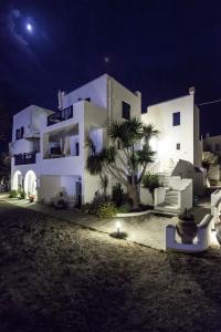 Athina Studios and Suites Plaka Naxos Greece