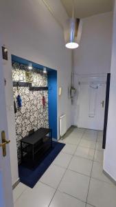 FreeParking - Great Synagogue Apartment, 2 bedroom, 5 people ,WiFi, AC