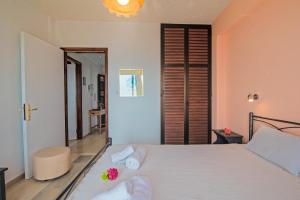 Andromaches apartment sea view 2