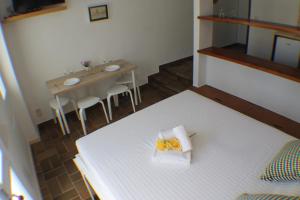 Agi Porthos Apartments